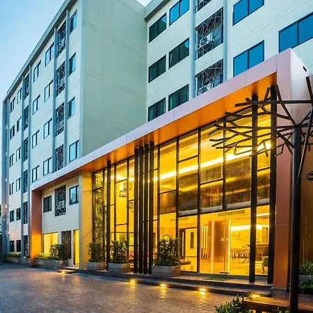Aim House Bangkok No Parking Hotel