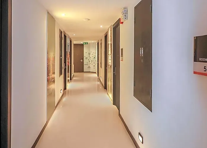 Aim House No Parking 曼谷
